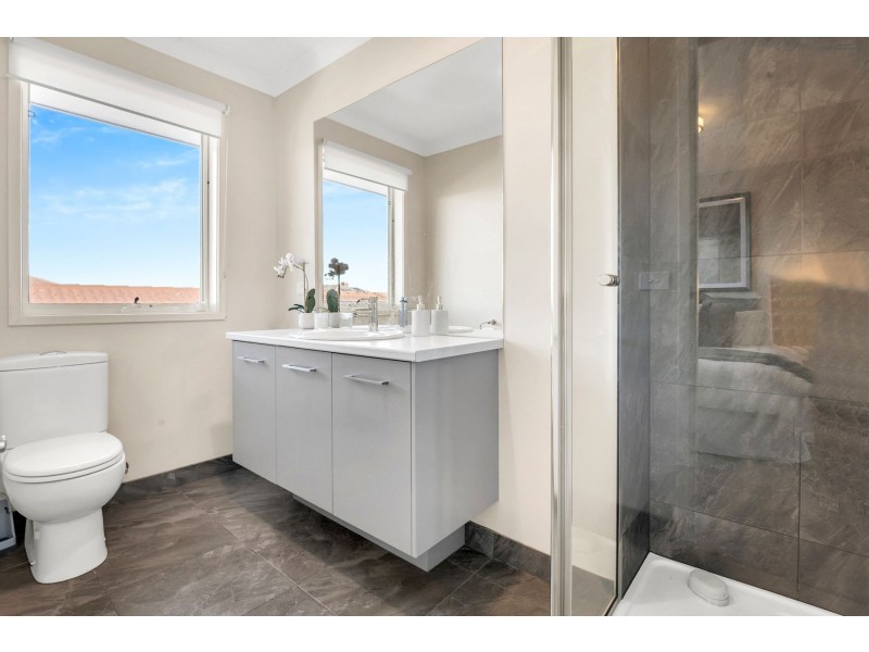 9 Strathalbyn Chase, Wollert VIC 3750