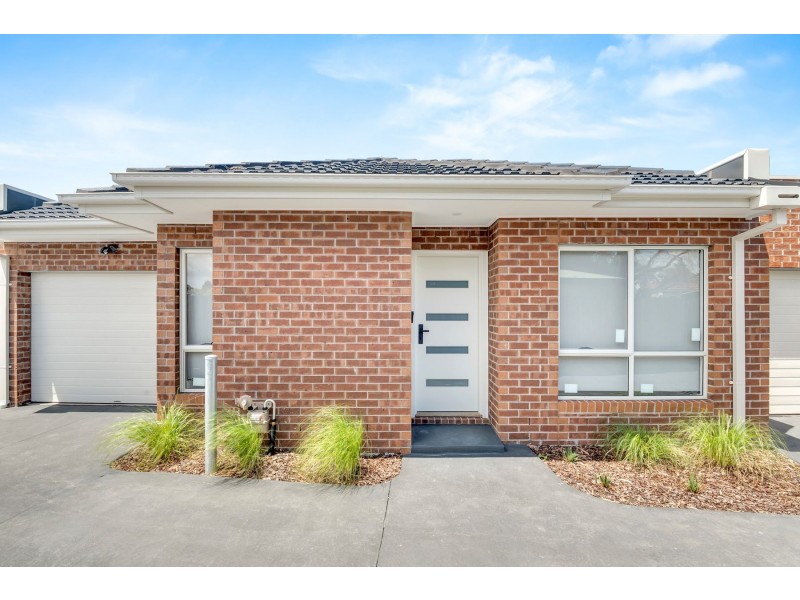 2/27 Bickley Avenue, Thomastown VIC 3074