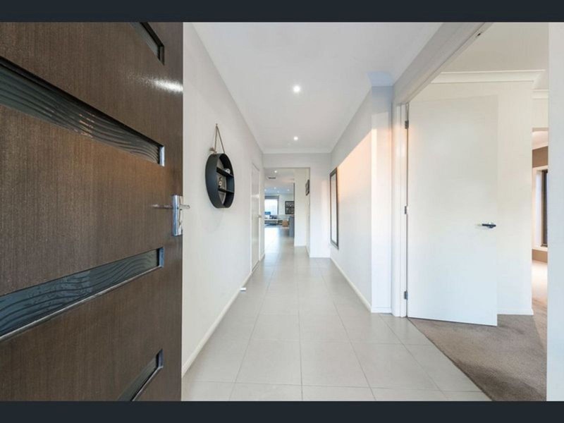 24 Mahon Road, Epping VIC 3076