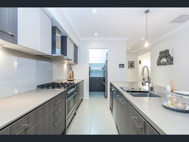 24 Mahon Road, Epping VIC 3076