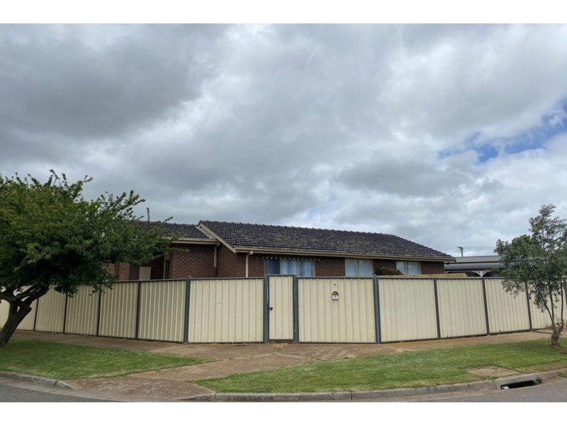 7 Socrates Way, Rockbank VIC 3335