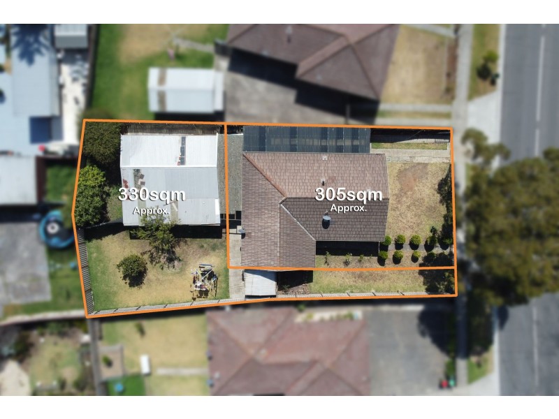 33 Malmsbury Drive, Meadow Heights VIC 3048