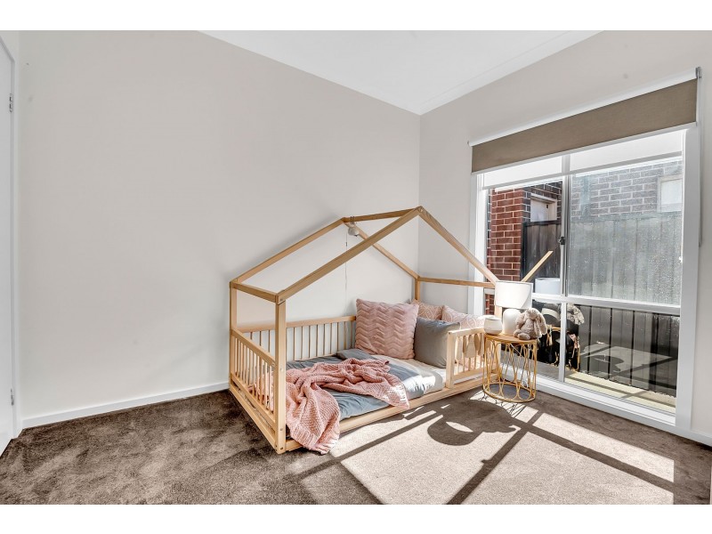 17 Yumbarra Parade, Wollert VIC 3750