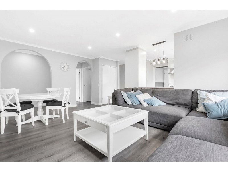 4/143 Gardenia Road, Lalor VIC 3075