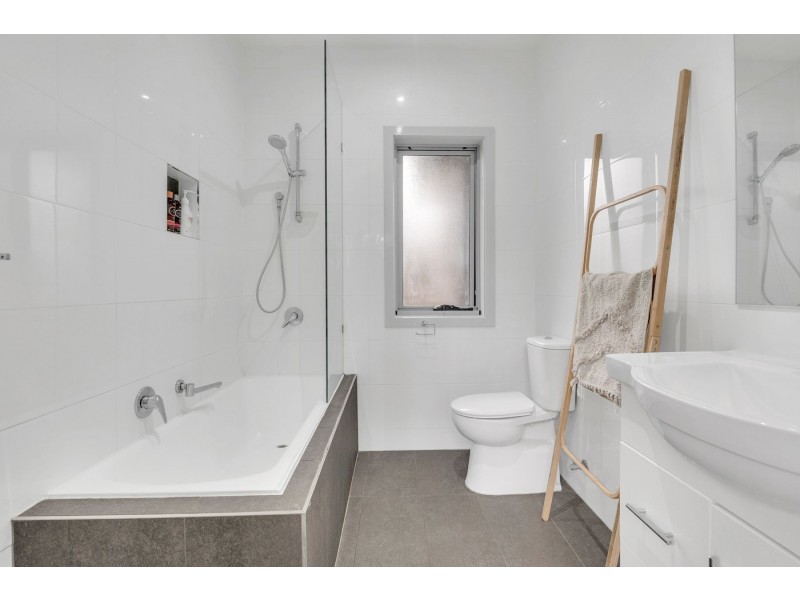 4/349 Gaffney Street, Pascoe Vale VIC 3044