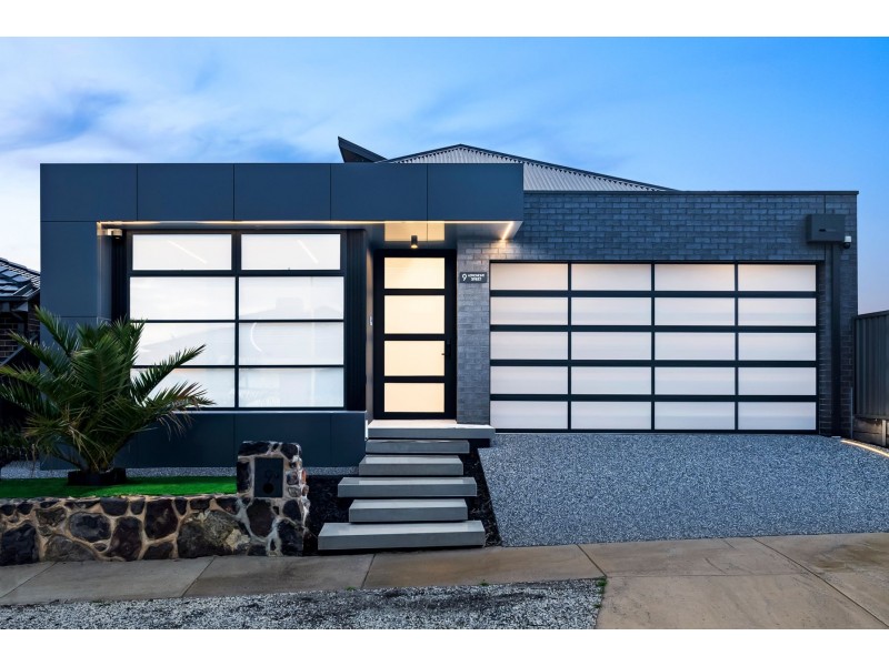 9 Astronomy Street, Greenvale VIC 3059