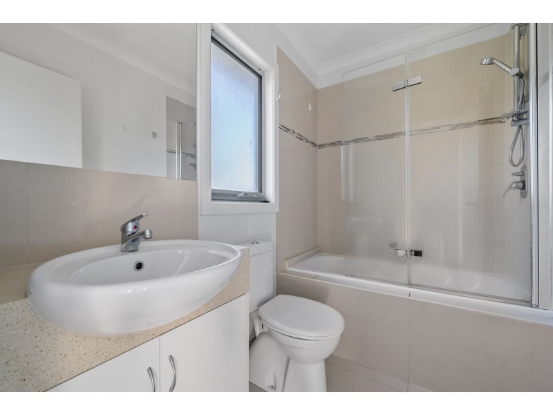 2/155 Rathcown Road, Reservoir VIC 3073
