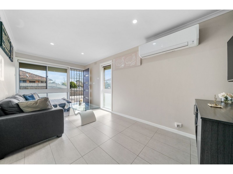 1/23 Alexander Avenue, Thomastown VIC 3074