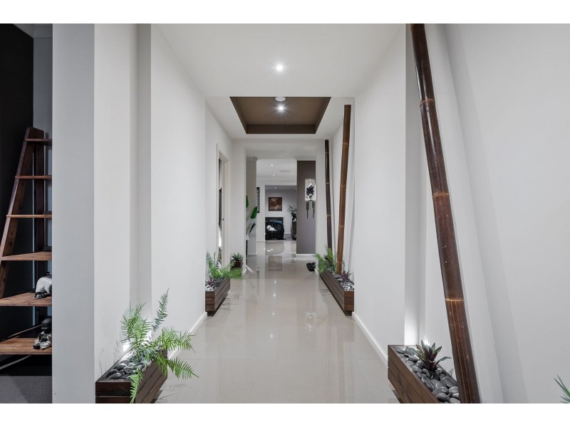 12 Woolcott Terrace, Epping VIC 3076