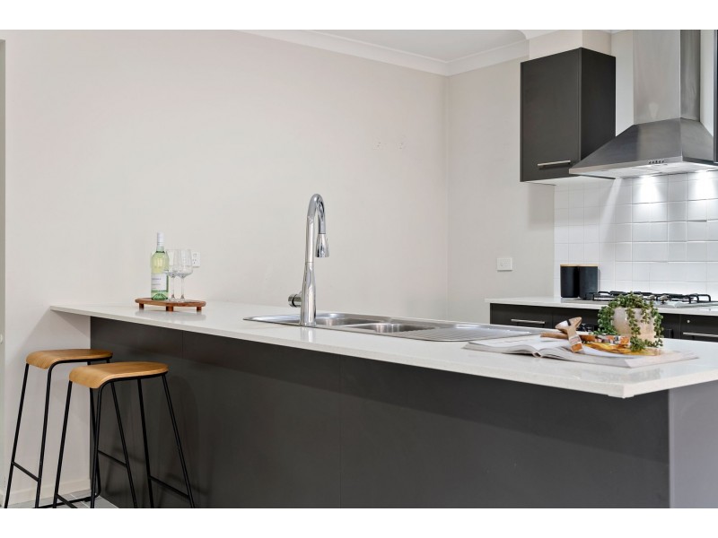 14 Abbotsley Road, Wollert VIC 3750