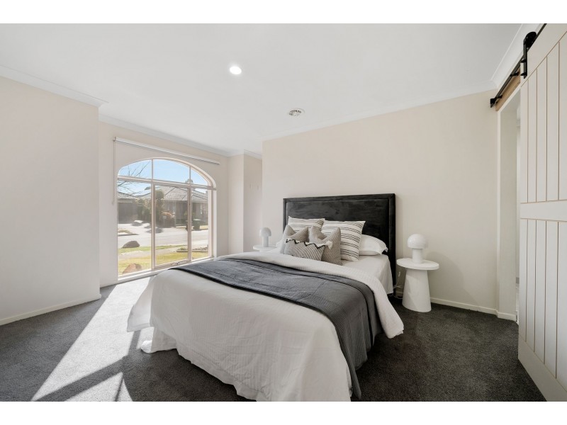 14 Abbotsley Road, Wollert VIC 3750