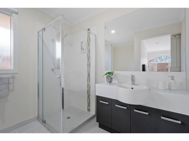 14 Abbotsley Road, Wollert VIC 3750