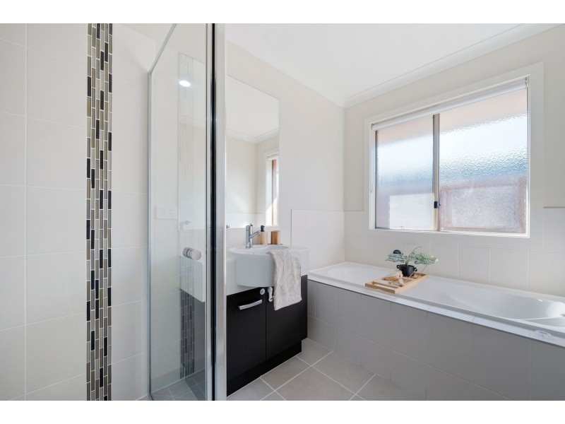 14 Abbotsley Road, Wollert VIC 3750