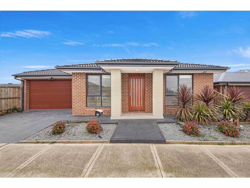 10 Naracoorte Avenue, Wollert VIC 3750