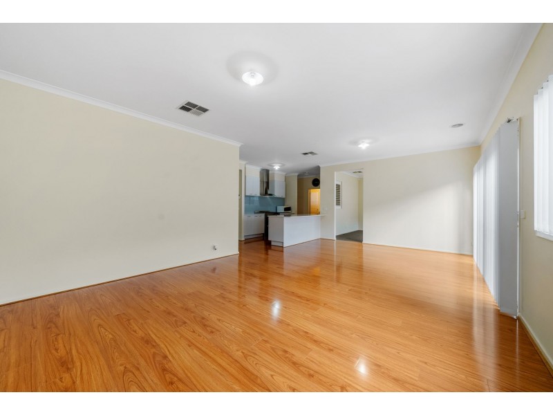 52 Wuchatsch Avenue, Epping VIC 3076