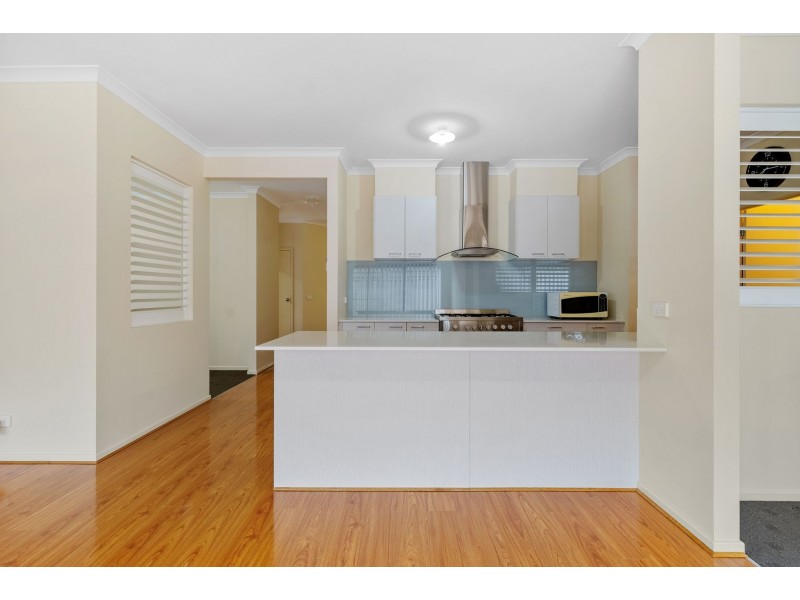 52 Wuchatsch Avenue, Epping VIC 3076