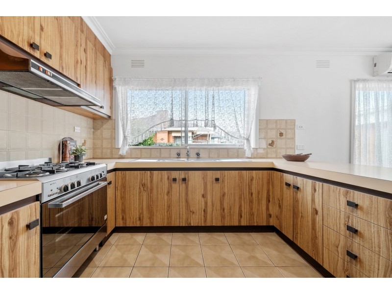 24 Sycamore Crescent, Campbellfield VIC 3061