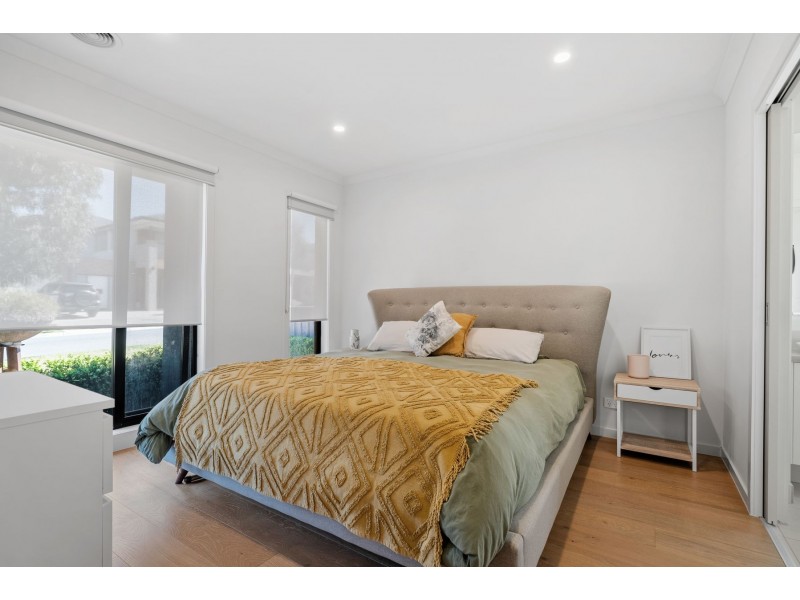 11 Nangar Street, Wollert VIC 3750