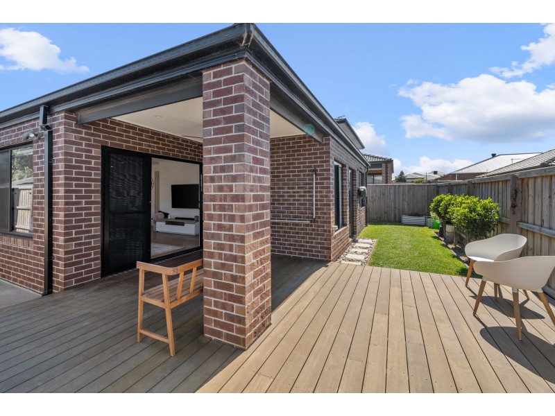 11 Nangar Street, Wollert VIC 3750