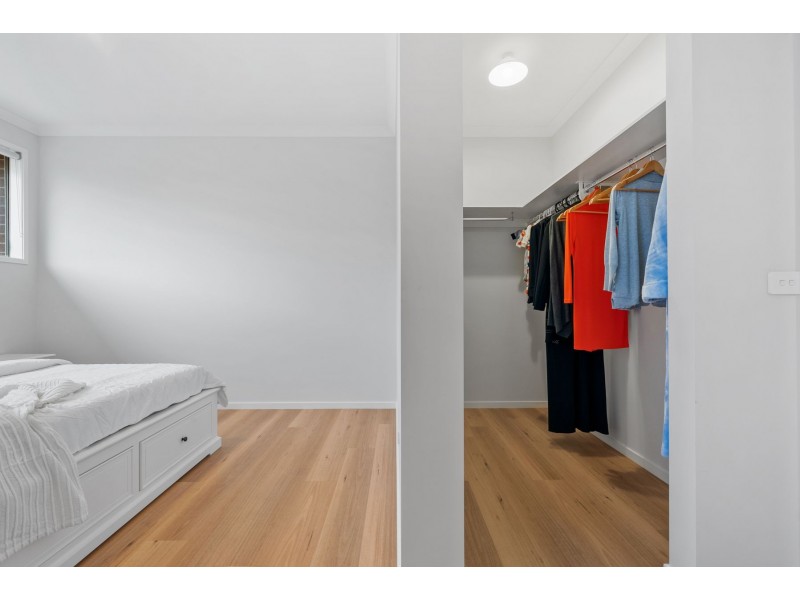 7 Allview Mews, Donnybrook VIC 3064