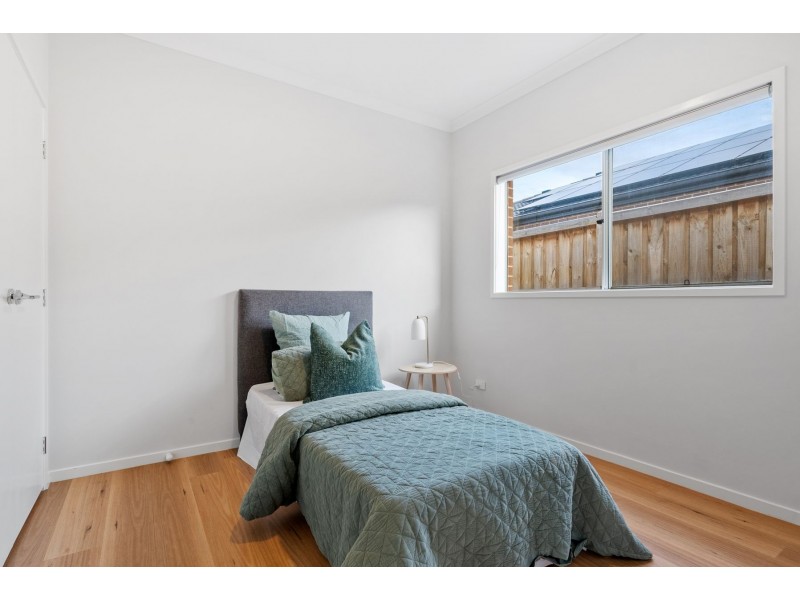 7 Allview Mews, Donnybrook VIC 3064