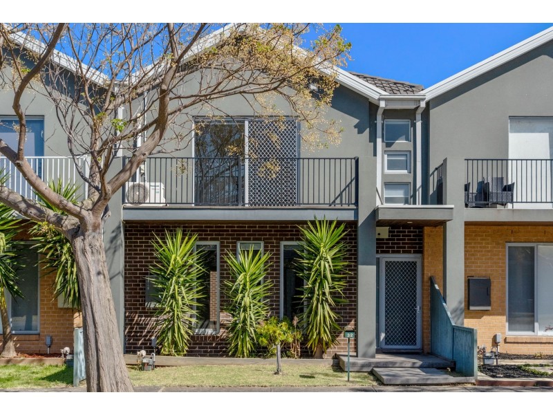 32 Mareborne Street, Epping VIC 3076