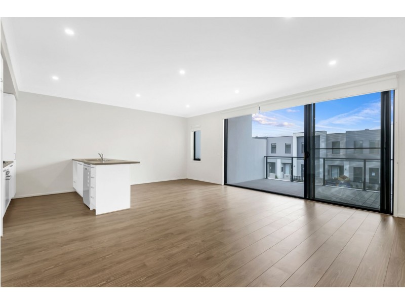 5 Soho Crescent, Wollert VIC 3750