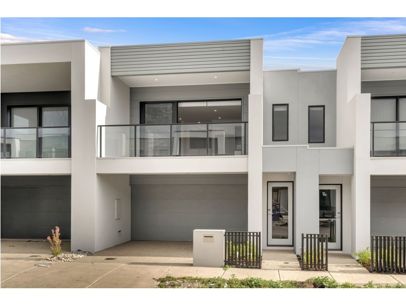 5 Soho Crescent, Wollert VIC 3750
