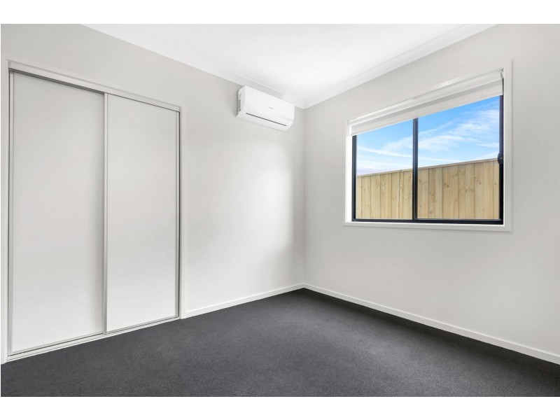 5 Soho Crescent, Wollert VIC 3750