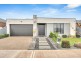 8 Picardy Way, Wollert VIC 3750