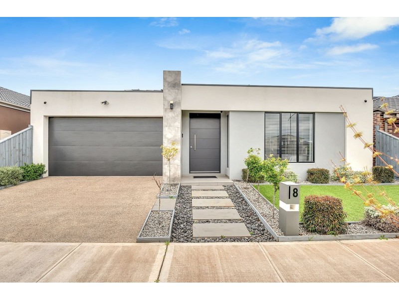 8 Picardy Way, Wollert VIC 3750