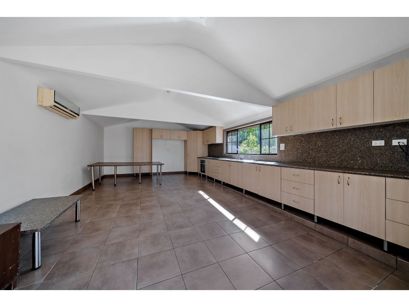 8 Bond Street, Hadfield VIC 3046