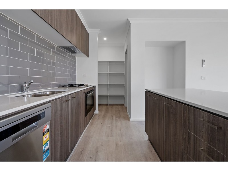 15 Farmer Way, Wollert VIC 3750