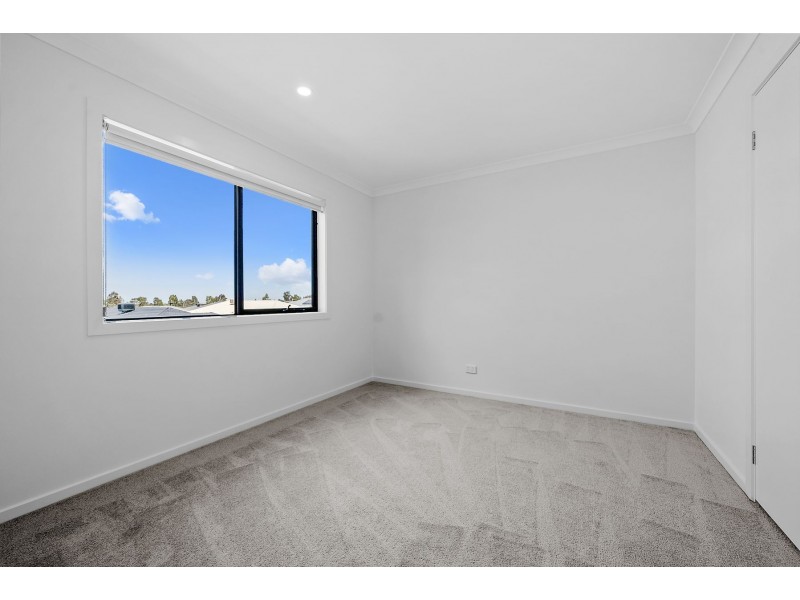 15 Farmer Way, Wollert VIC 3750