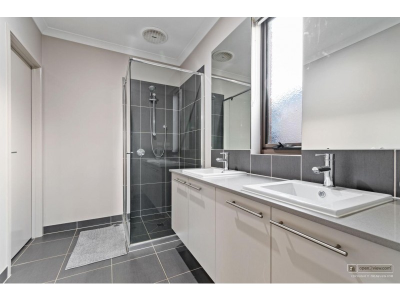 20 Tekin Terrace, Doreen VIC 3754