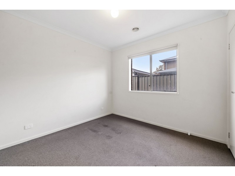 10 Mattamber Road, Wollert VIC 3750