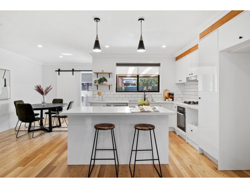 104 Northumberland Drive, Epping VIC 3076