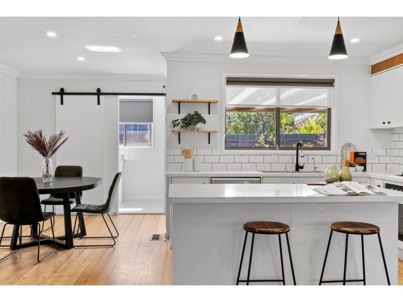 104 Northumberland Drive, Epping VIC 3076