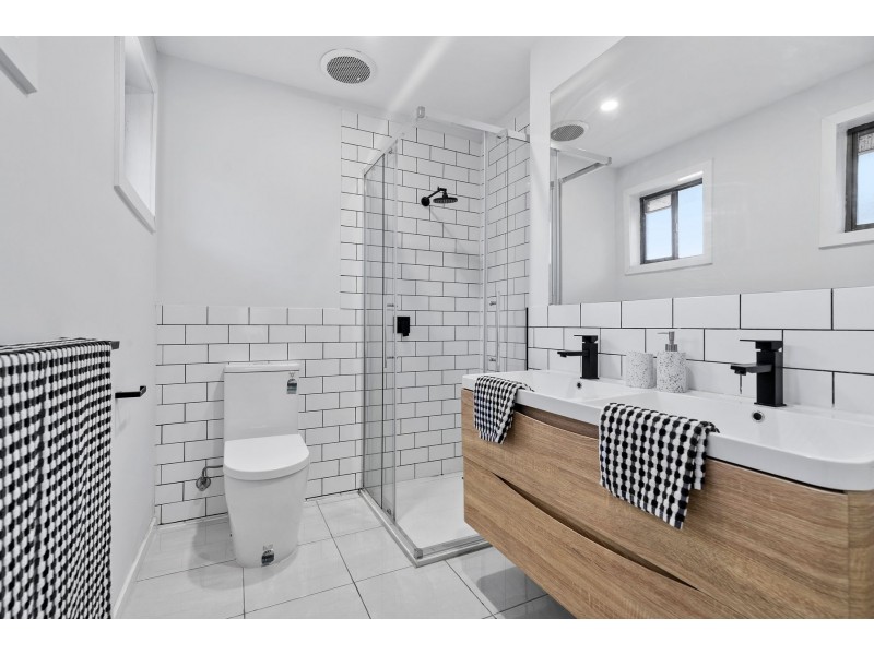 104 Northumberland Drive, Epping VIC 3076