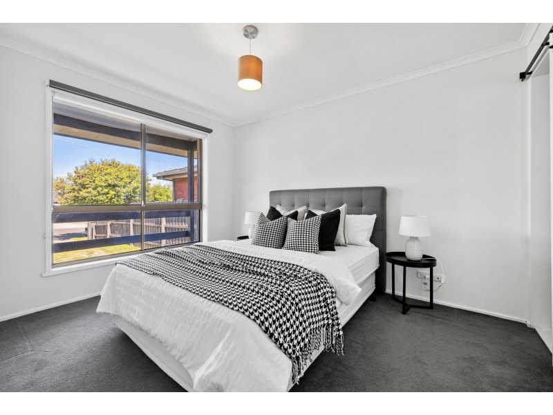 104 Northumberland Drive, Epping VIC 3076