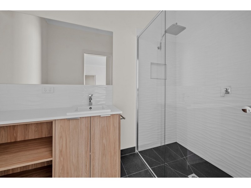 1/19 Goodia Street, Wollert VIC 3750