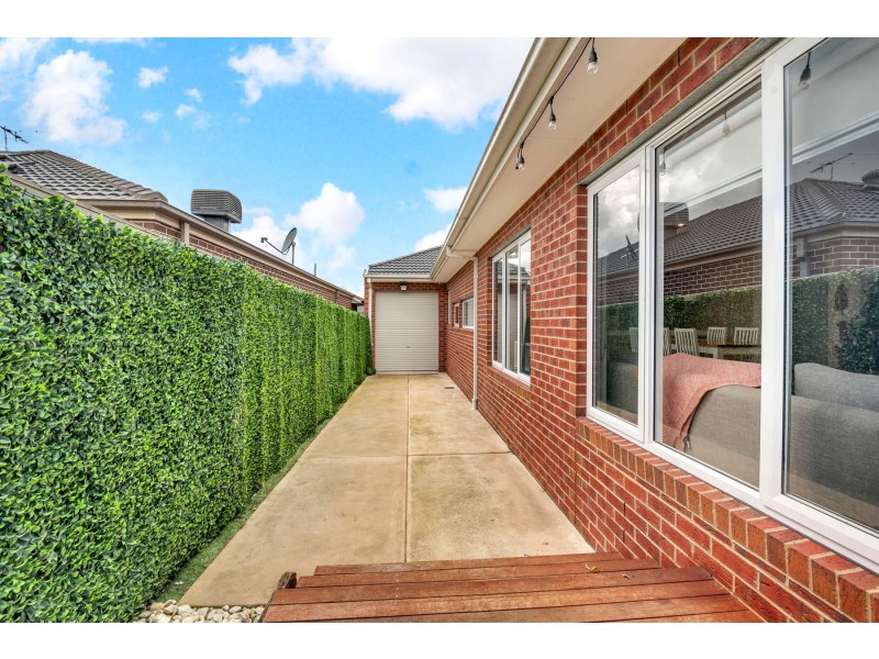 5 Wigan Close, Wollert VIC 3750