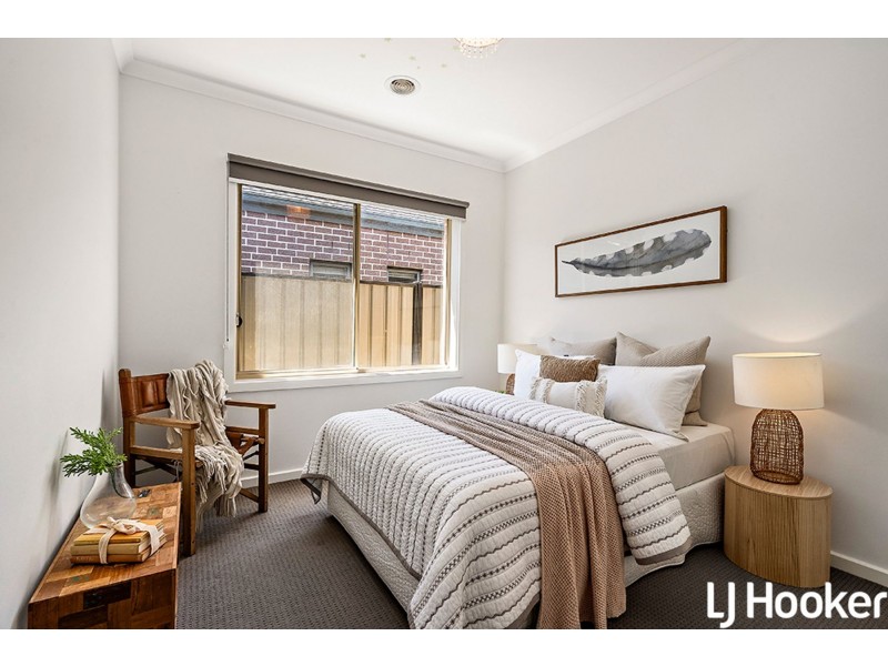 35 Allendale Avenue, Wollert VIC 3750