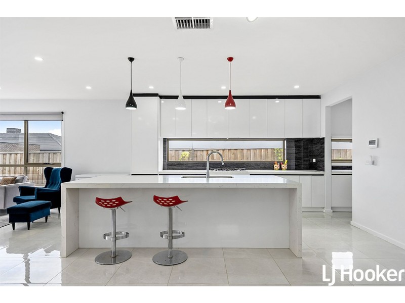 3 Loukas Drive, Wollert VIC 3750