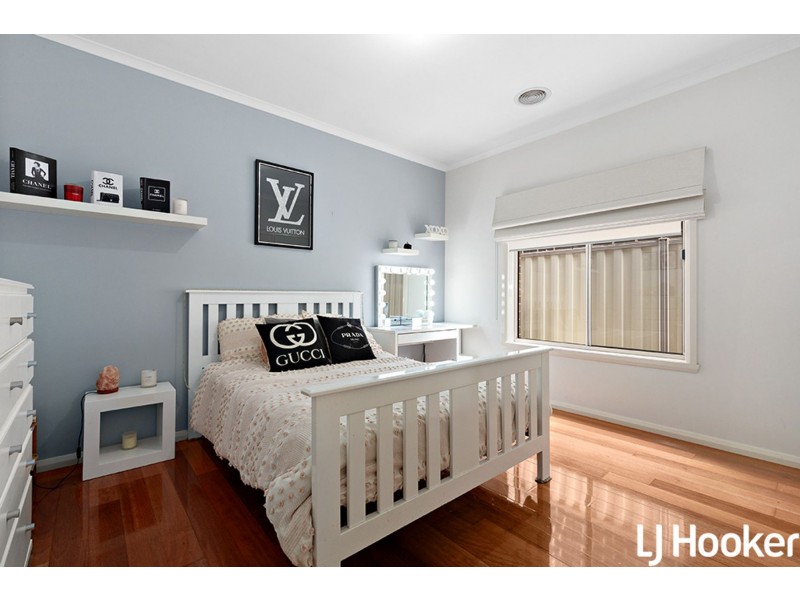 8 Nuthall Way, Epping VIC 3076