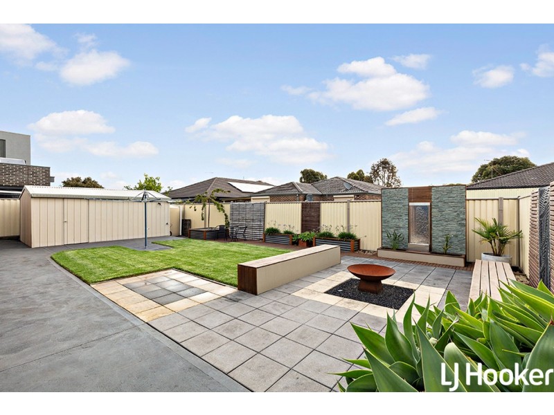 8 Nuthall Way, Epping VIC 3076