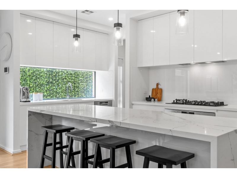 39 Manorwood Crescent, Wollert VIC 3750