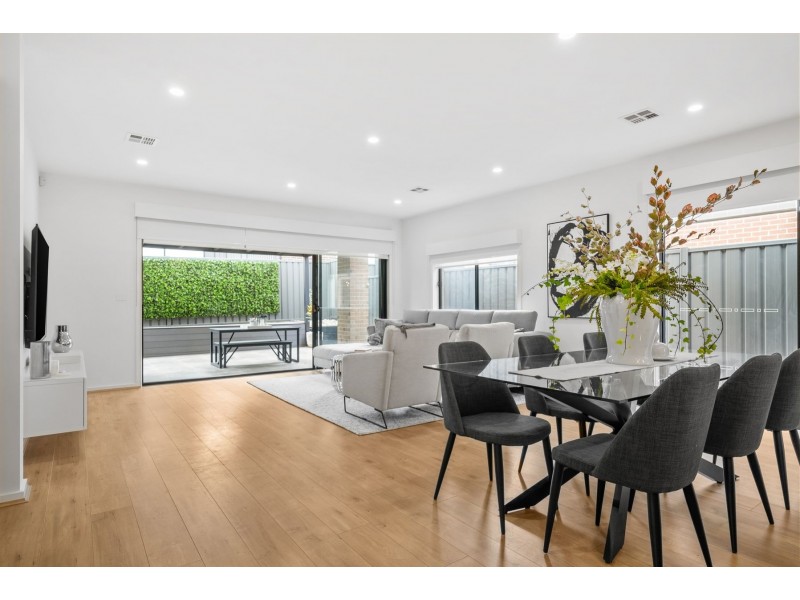 39 Manorwood Crescent, Wollert VIC 3750