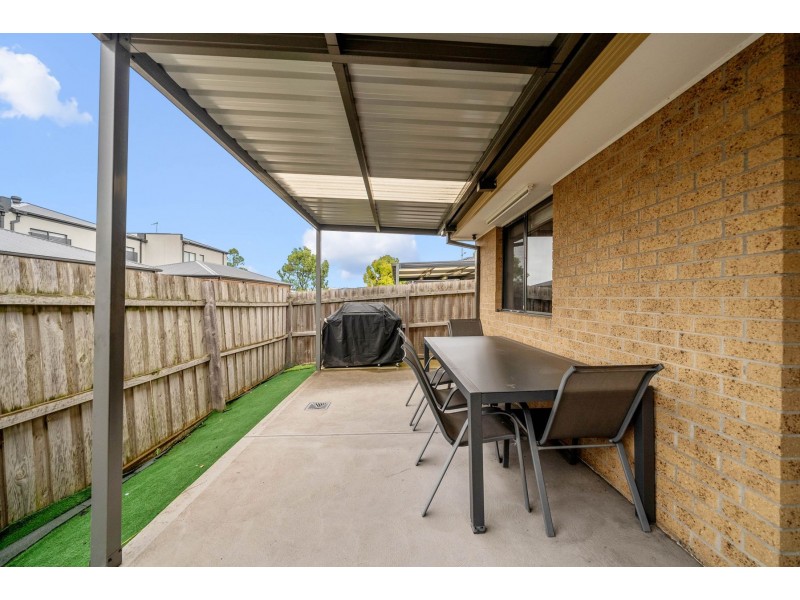 8 Branxholme Street, Wollert VIC 3750