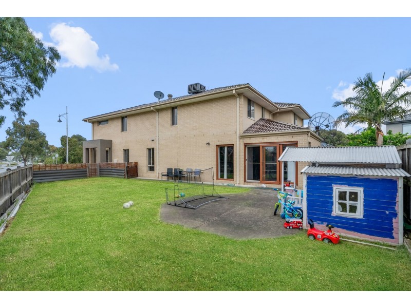 2 Moffat Drive, Lalor VIC 3075